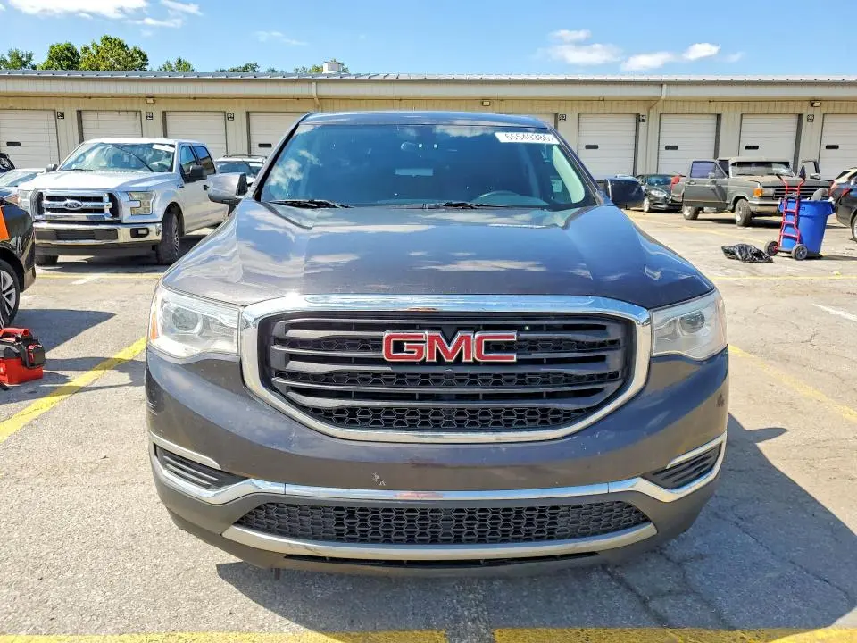 2017 GMC ACADIA SLE  