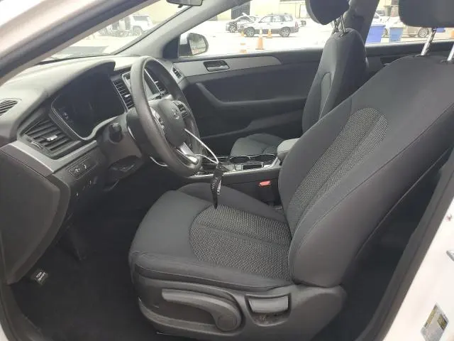 2019 HYUNDAI SONATA SE