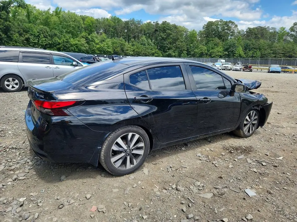 2020 NISSAN VERSA SR  