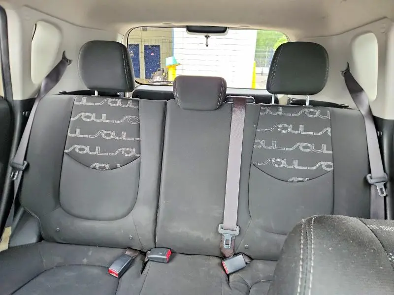 2013 KIA SOUL +  