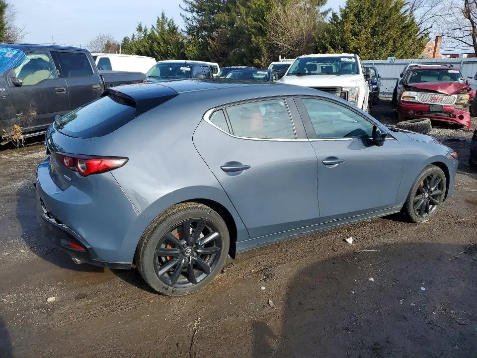 2024 MAZDA 3 PREFERRED  