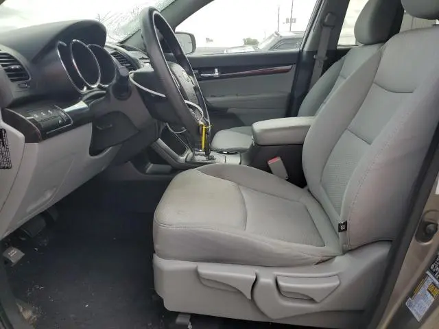 2013 KIA SORENTO LX  