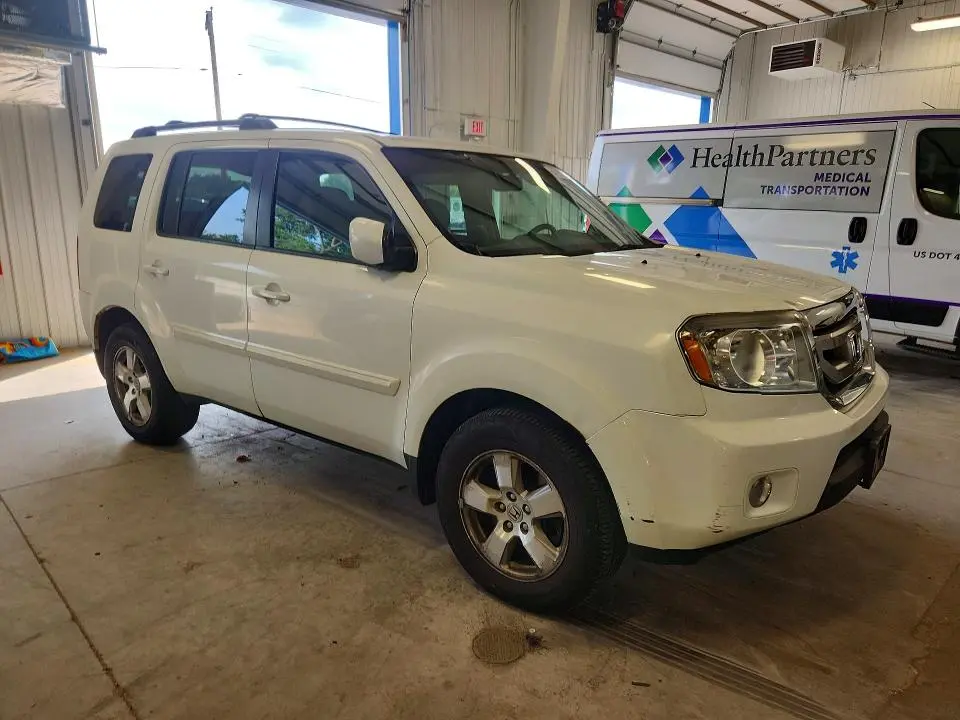 2011 HONDA PILOT EXL  