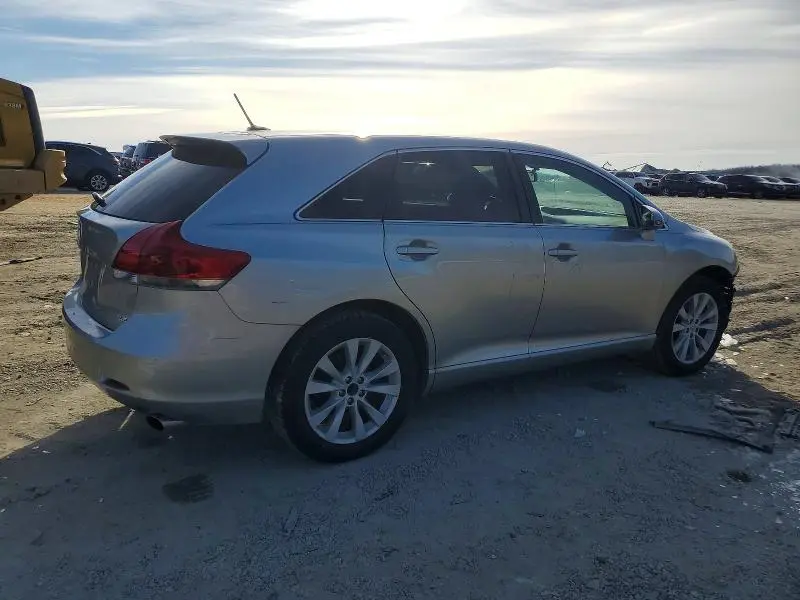 2015 TOYOTA VENZA LE  