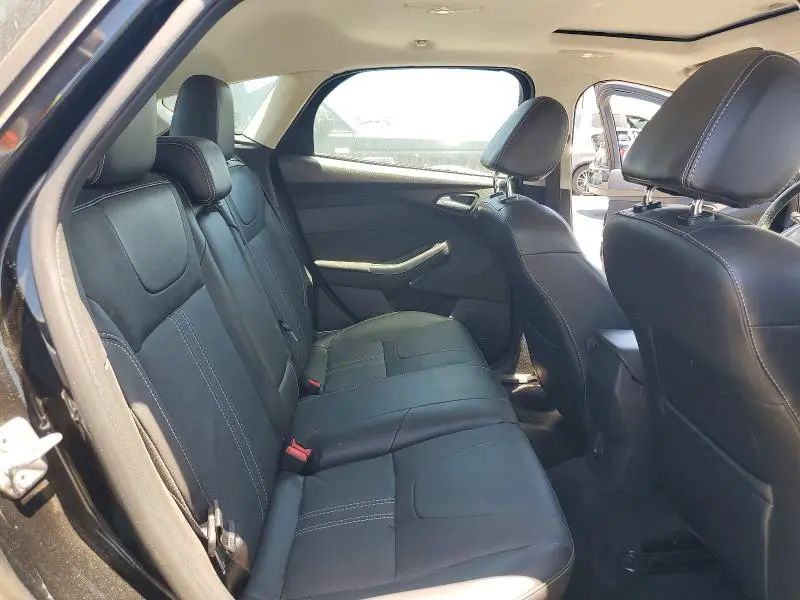 2014 FORD FOCUS TITANIUM  