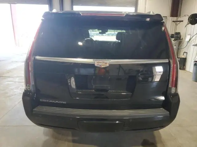 2017 CADILLAC ESCALADE LUXURY  