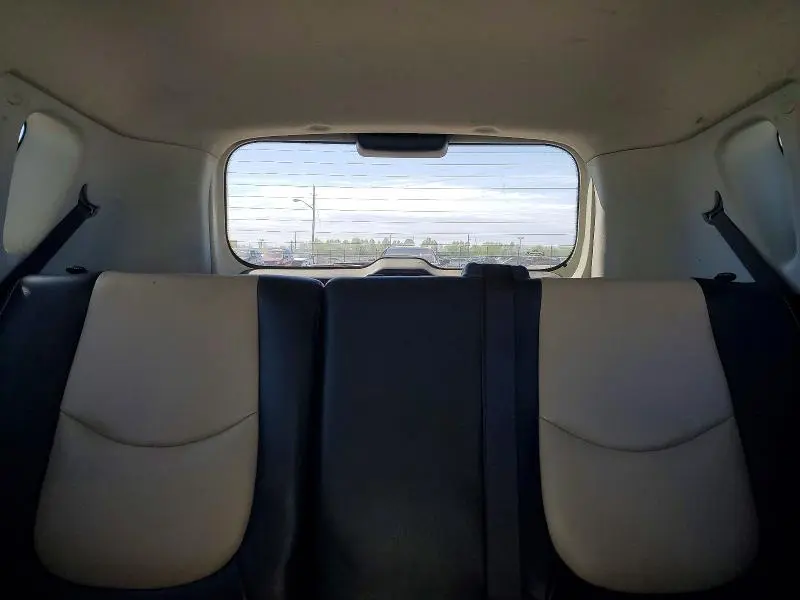 2010 KIA SOUL +  