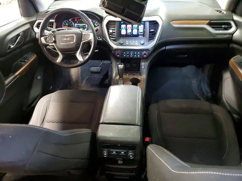 2017 GMC ACADIA SLE  