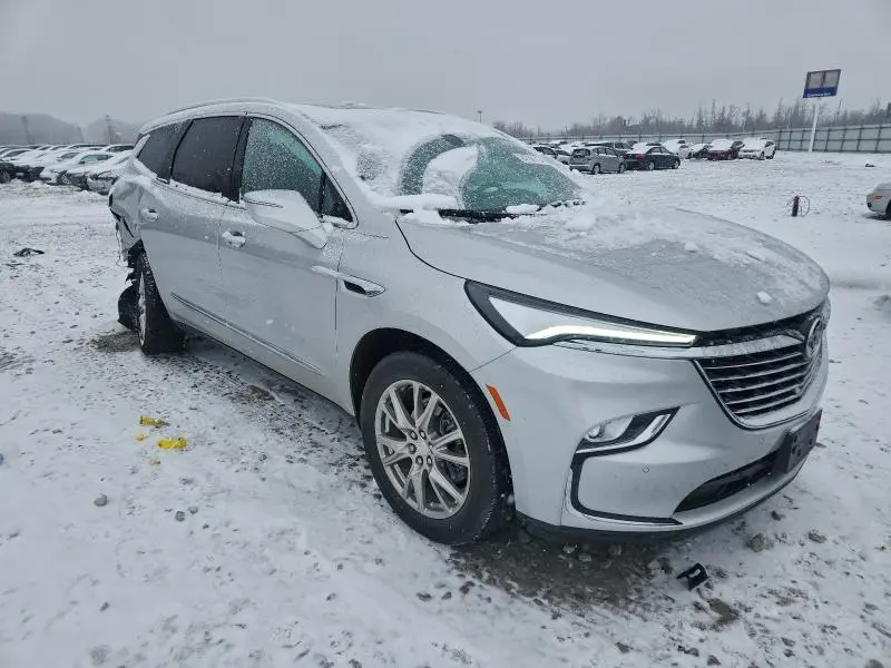 2022 BUICK ENCLAVE ESSENCE  