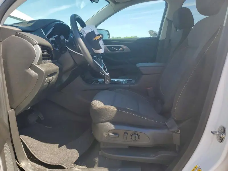 2021 CHEVROLET TRAVERSE LT  
