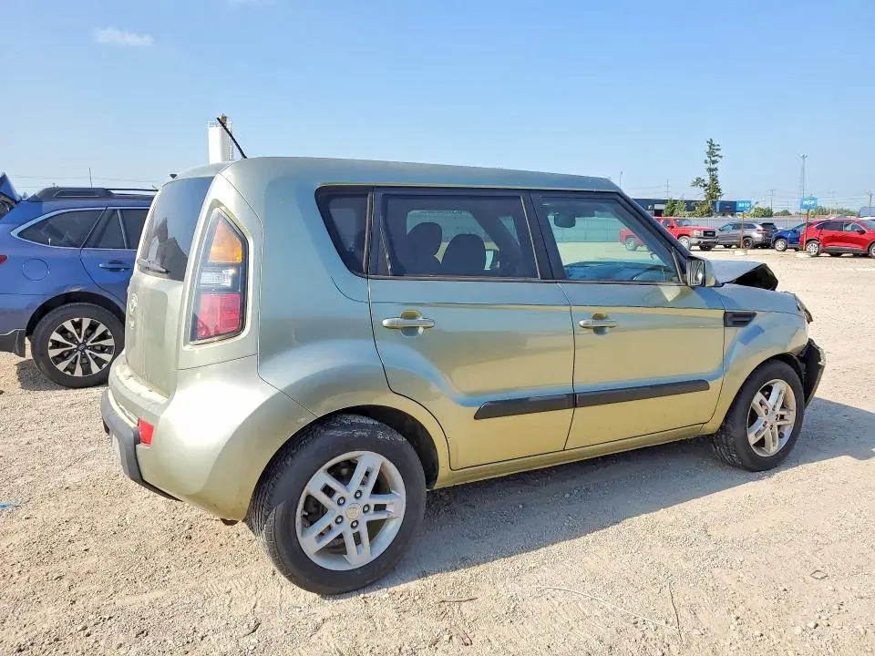 2011 KIA SOUL   