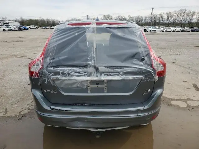 2017 VOLVO XC60 T6 DYNAMIC