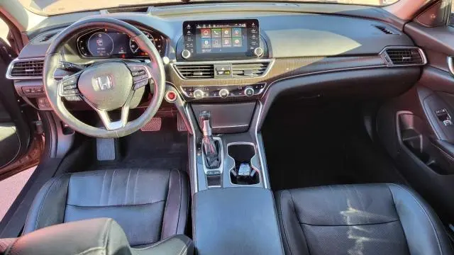 2018 HONDA ACCORD TOURING  