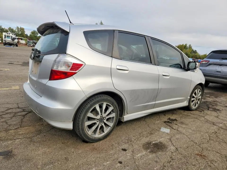 2013 HONDA FIT SPORT  