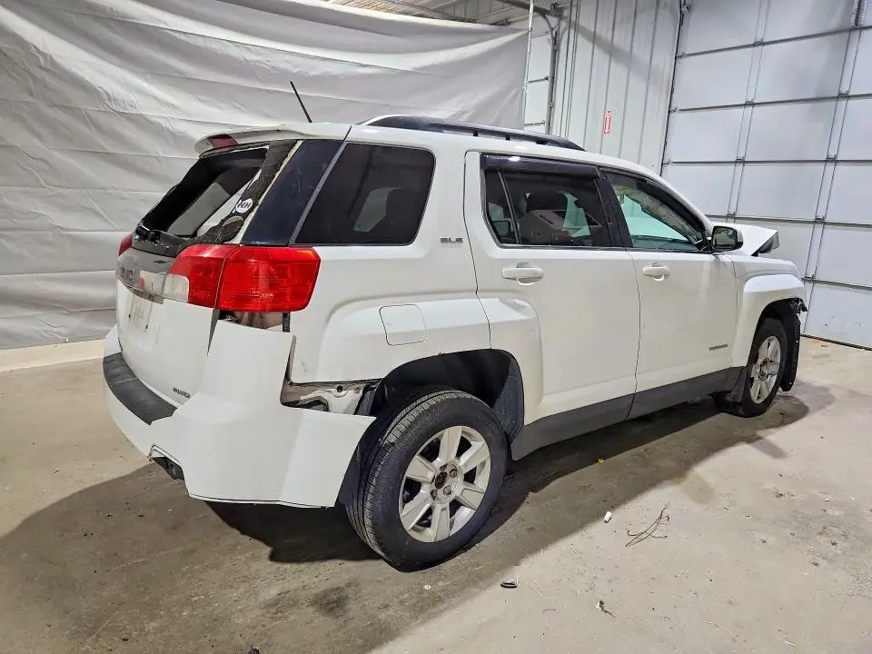 2013 GMC TERRAIN SLE  