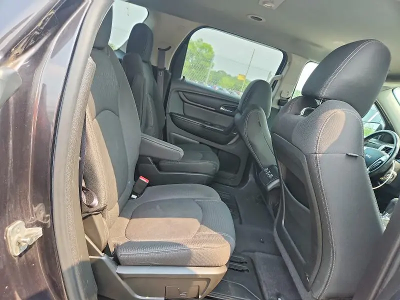 2014 GMC ACADIA SLE  