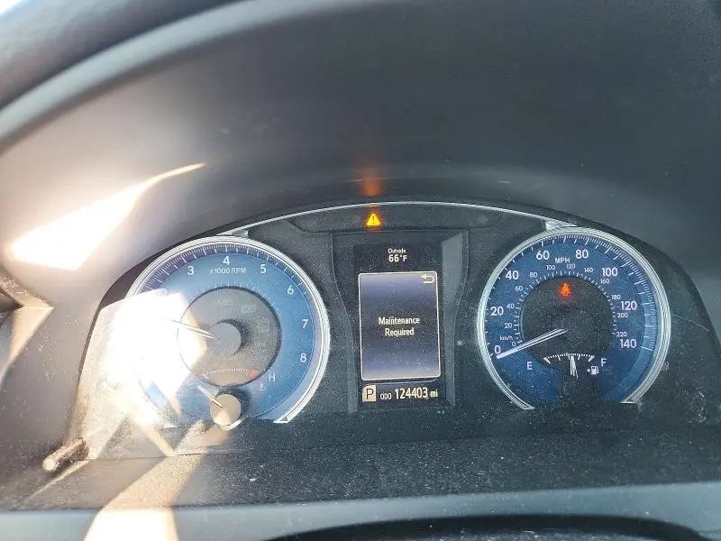 2017 TOYOTA CAMRY LE  