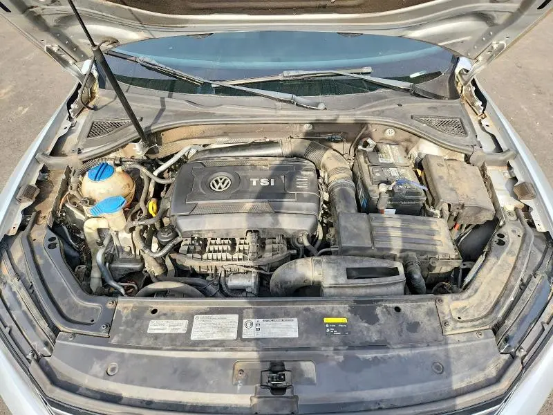 2016 VOLKSWAGEN PASSAT S  