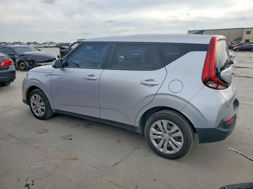 2020 KIA SOUL LX  