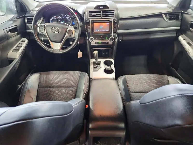 2012 TOYOTA CAMRY SE  