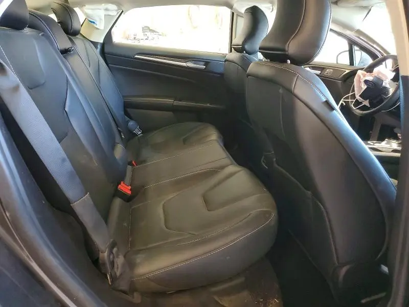 2019 FORD FUSION TITANIUM  
