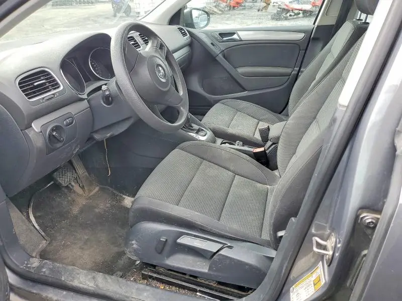 2013 VOLKSWAGEN GOLF   