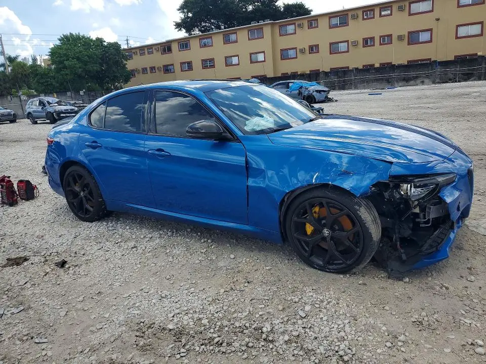 2019 ALFA ROMEO GIULIA   