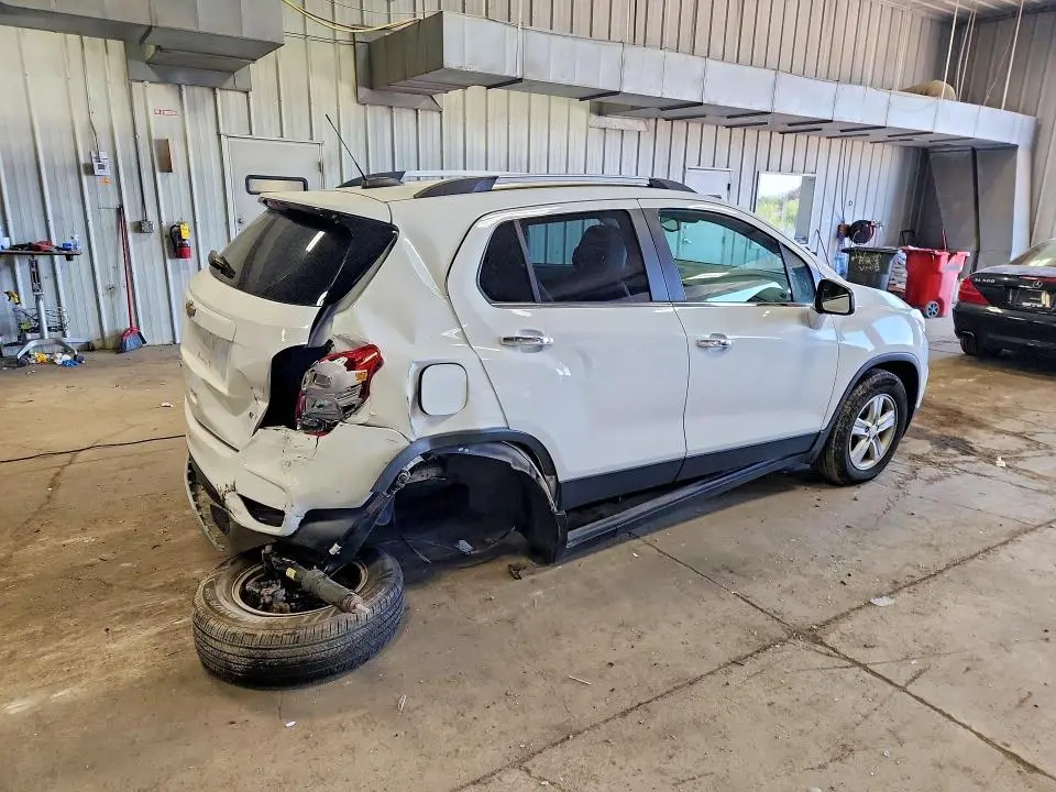 2017 CHEVROLET TRAX 1LT  