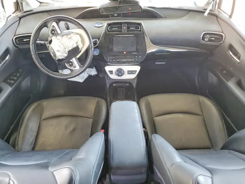 2017 TOYOTA PRIUS FOUR TOURING  