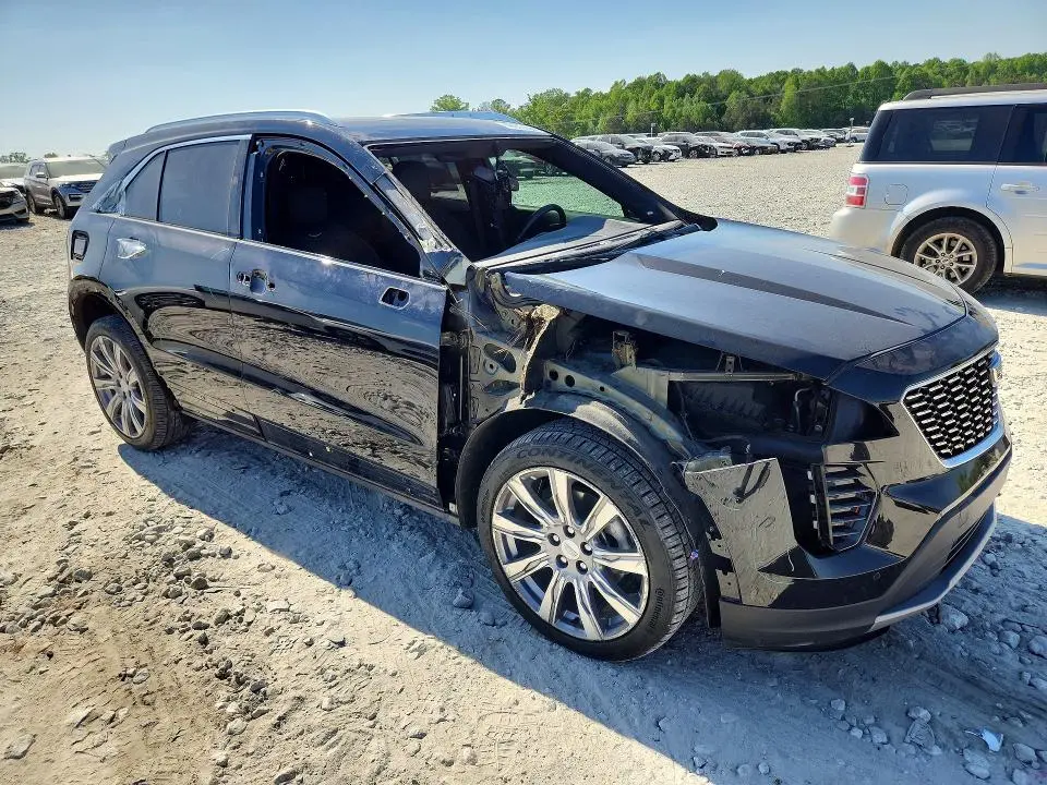 2020 CADILLAC XT4 PREMIUM LUXURY  