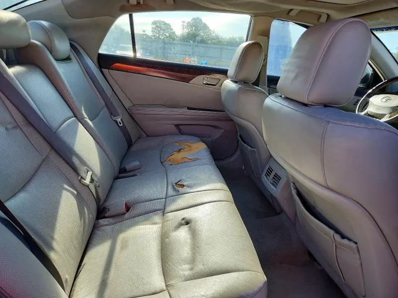 2011 TOYOTA AVALON LIMITED  