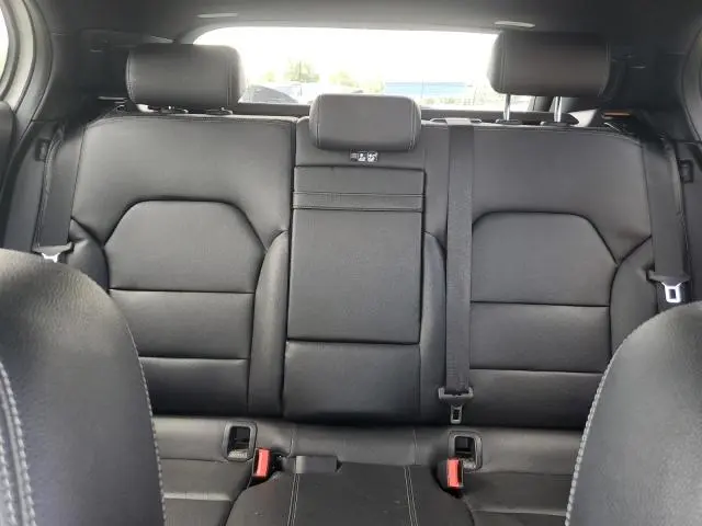 2017 MERCEDES-BENZ GLA 250  