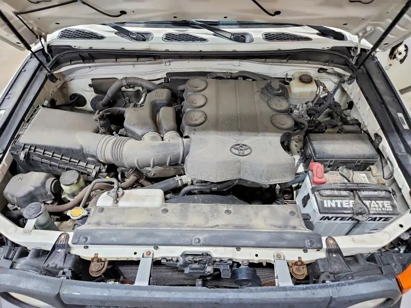 2014 TOYOTA FJ CRUISER BASE  