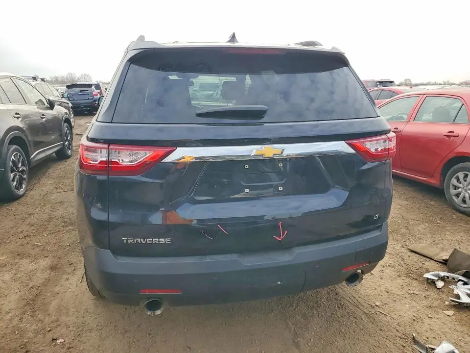 2020 CHEVROLET TRAVERSE LT  