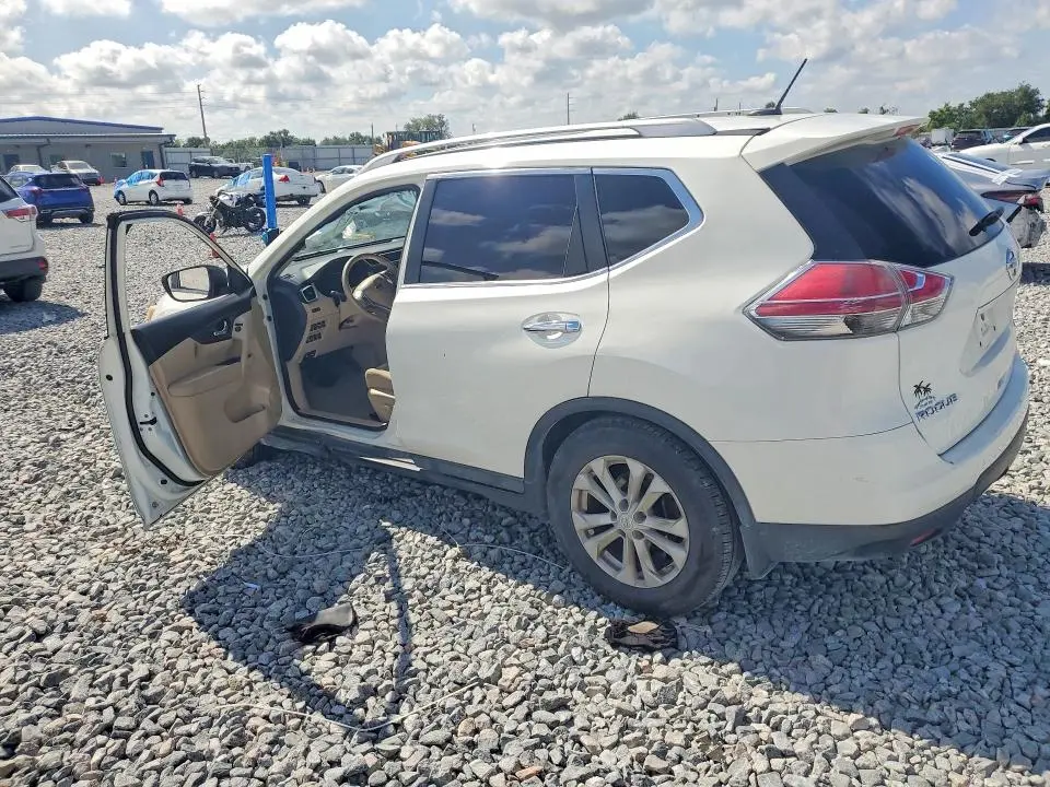 2015 NISSAN ROGUE SV  