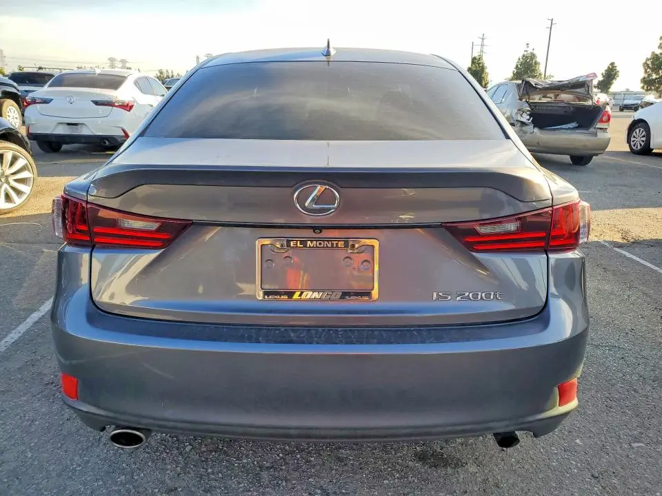 2016 LEXUS IS 200T  