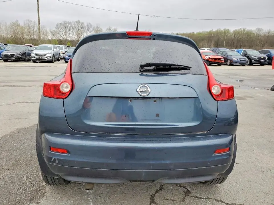 2013 NISSAN JUKE S  