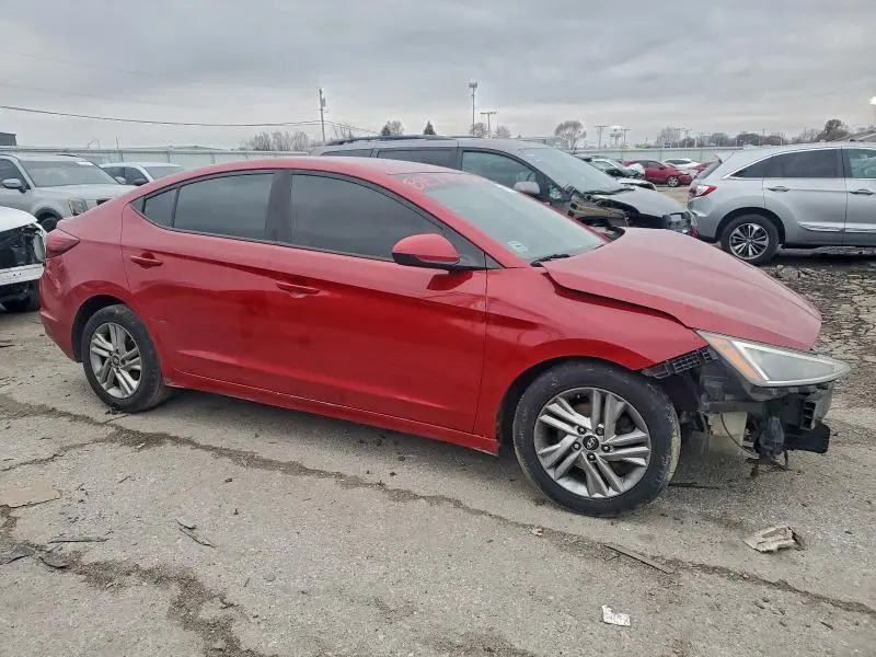2019 HYUNDAI ELANTRA SEL  