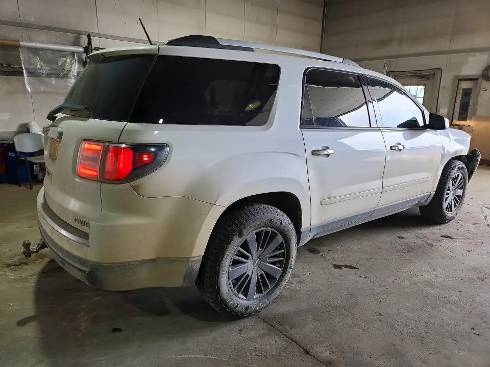 2016 GMC ACADIA SLE  