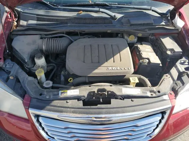2013 CHRYSLER TOWN & COUNTRY TOURING  