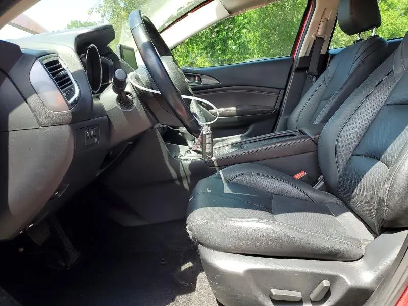 2018 MAZDA 3 GRAND TOURING  