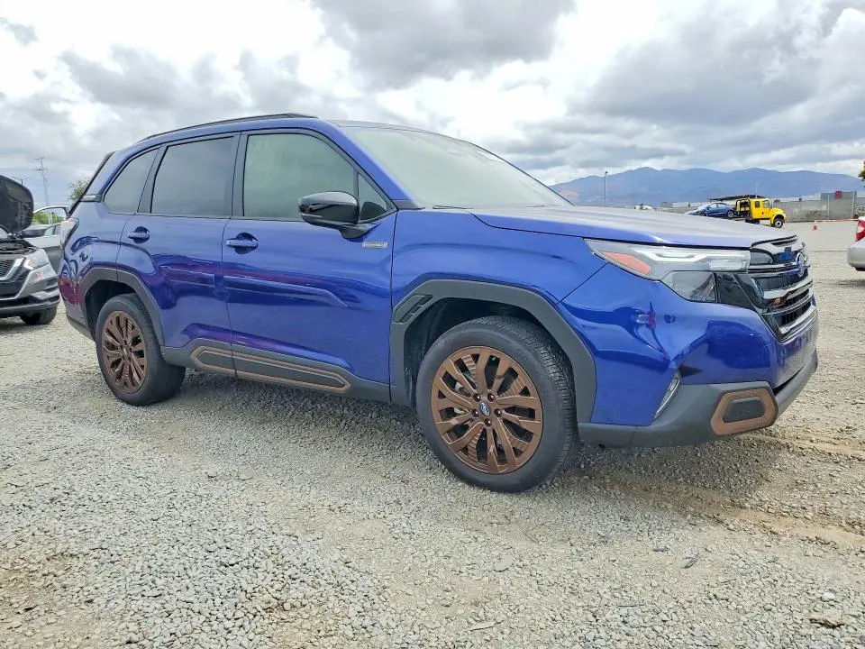 2025 SUBARU FORESTER SPORT  