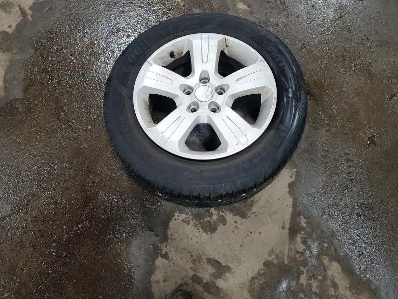 2013 CHEVROLET CAPTIVA LS  