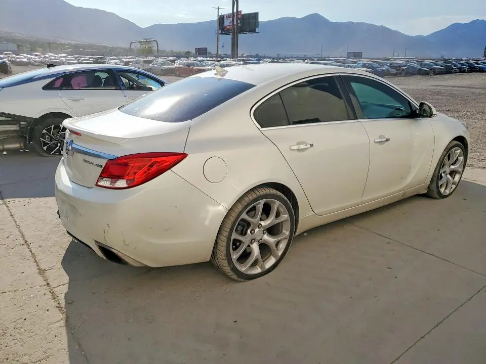 2013 BUICK REGAL GS  