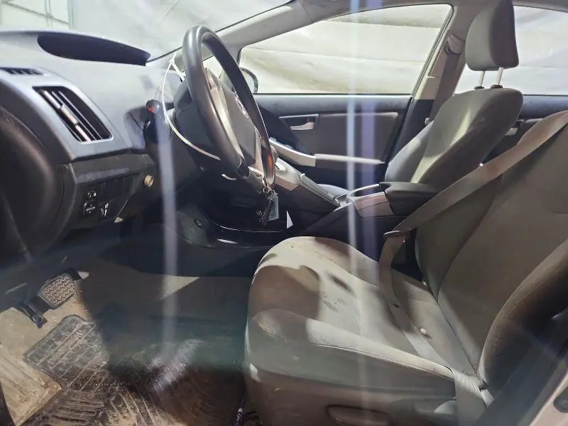2013 TOYOTA PRIUS TWO  