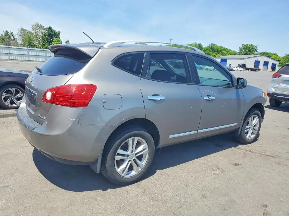 2012 NISSAN ROGUE S  