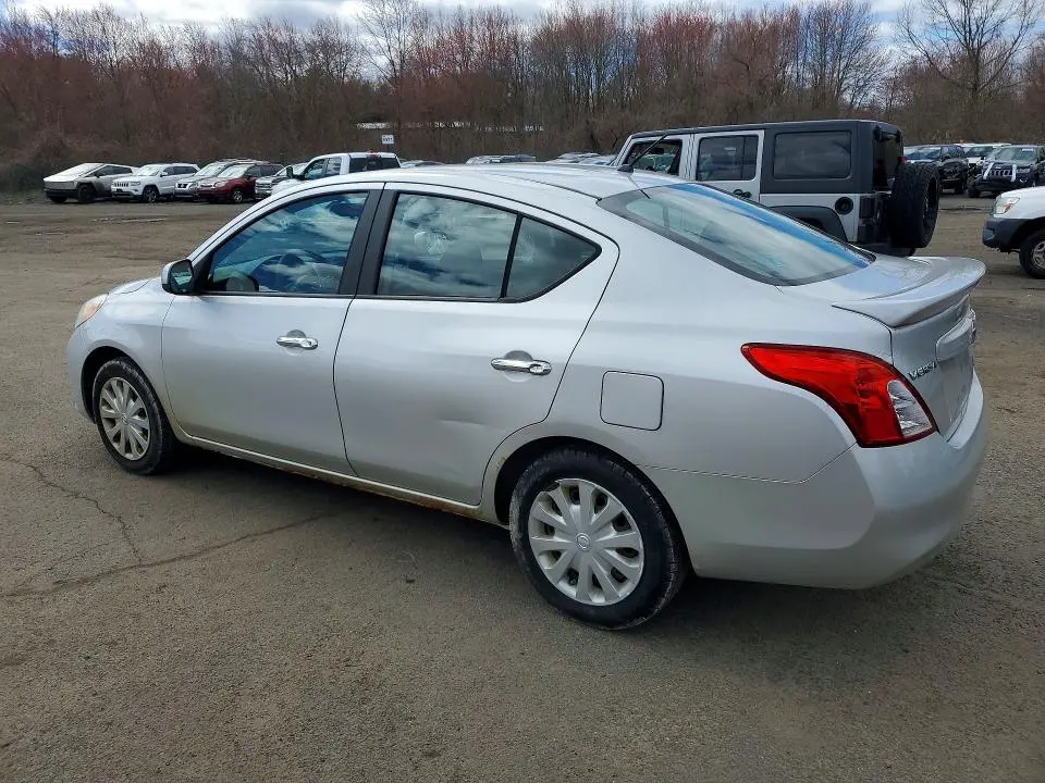 2013 NISSAN VERSA 1.6 S  