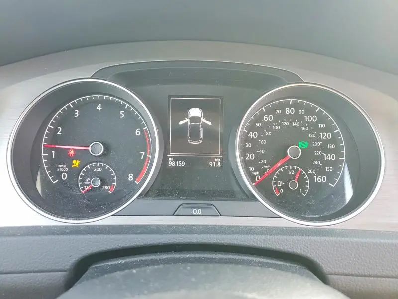 2016 VOLKSWAGEN GOLF S/SE  