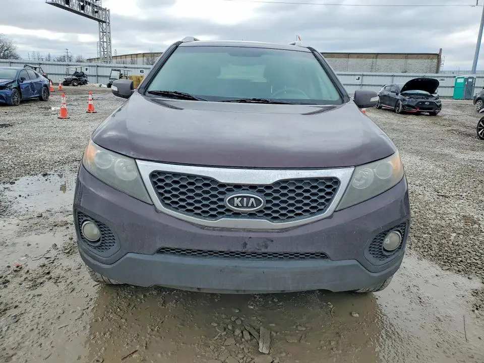 2011 KIA SORENTO   