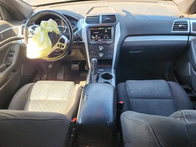 2011 FORD EXPLORER XLT  